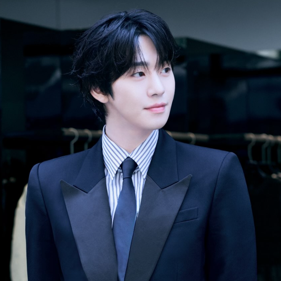 Latest photo of Ahn Hyoseop