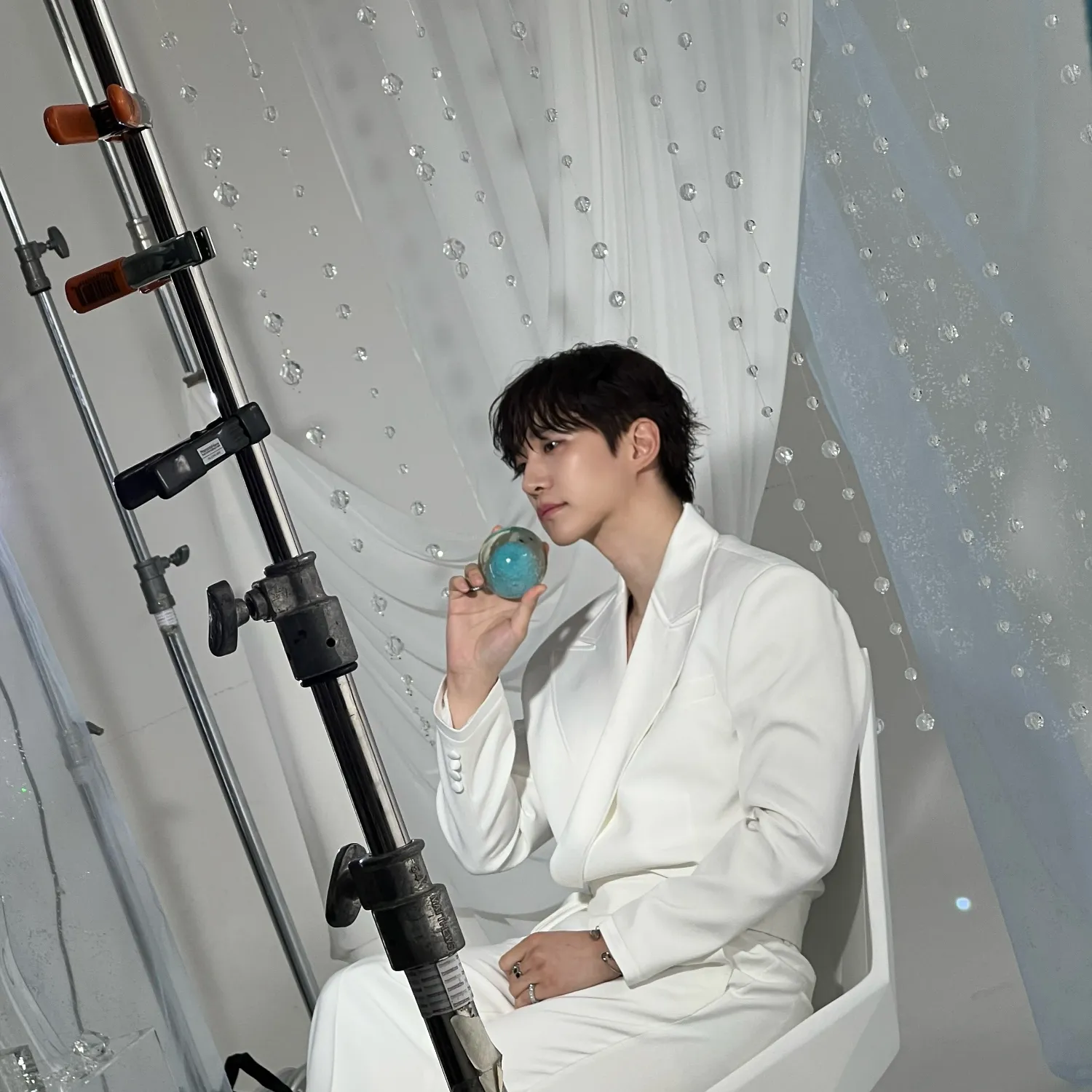 Cuplikan di balik layar dari Lee Junho