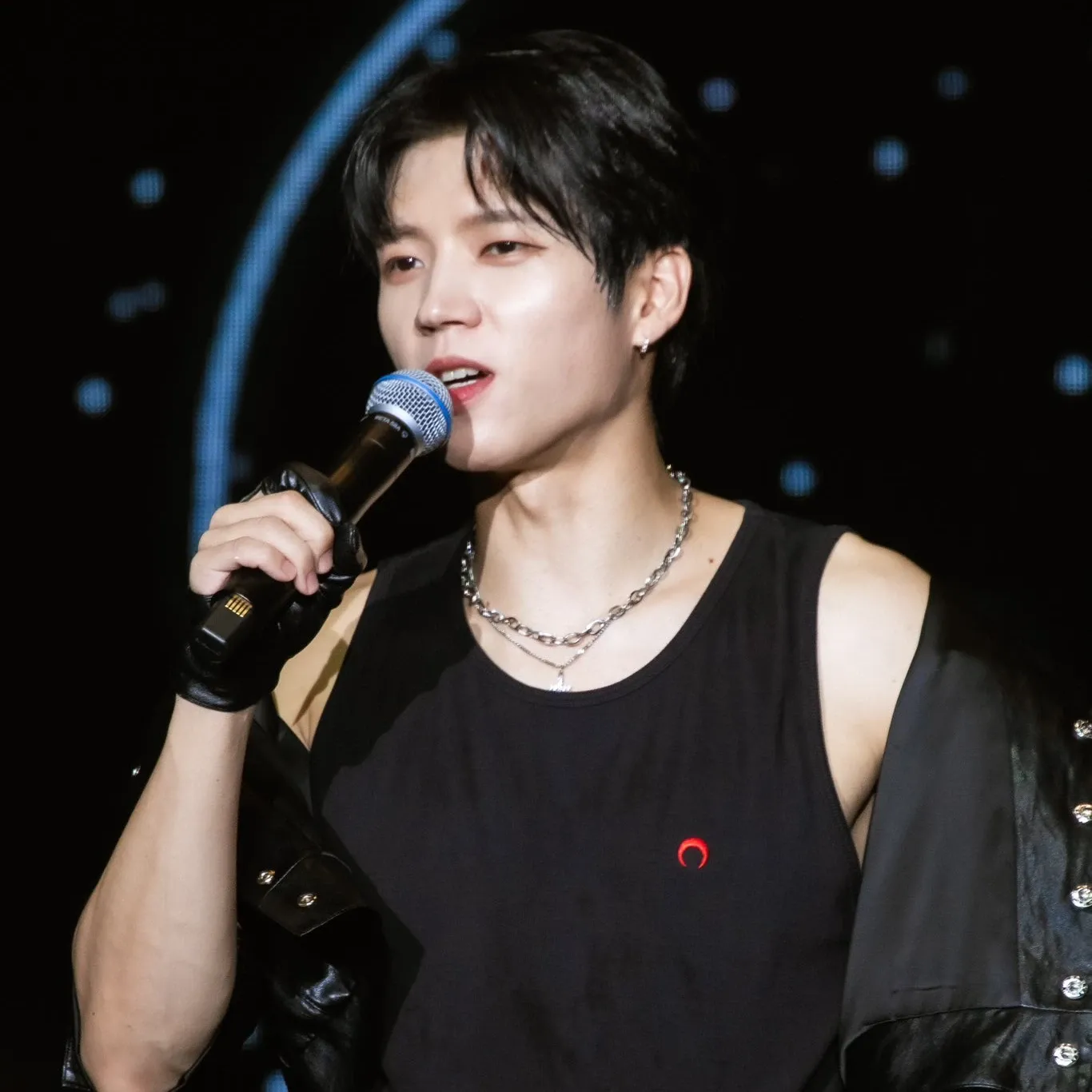 Behind-the-scenes cut of Nam Woohyun