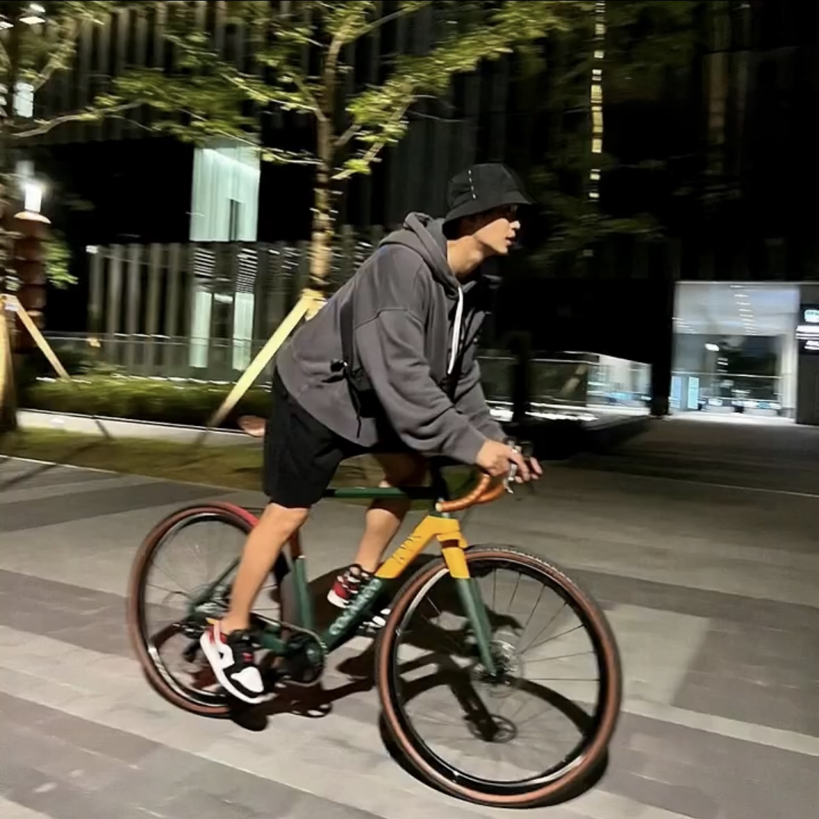 Recent activity shot of Kim Soohyun