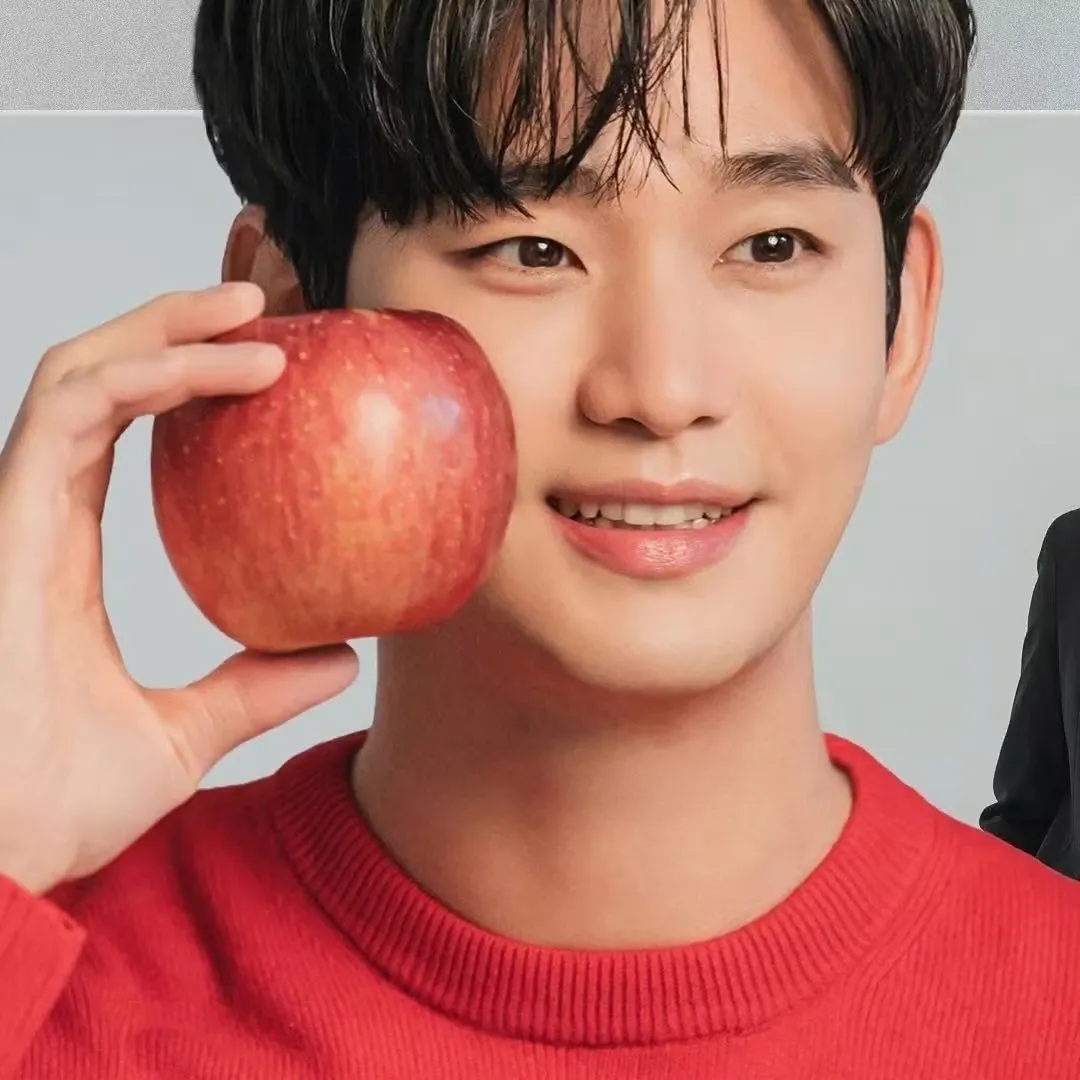Latest photo of Kim Soohyun