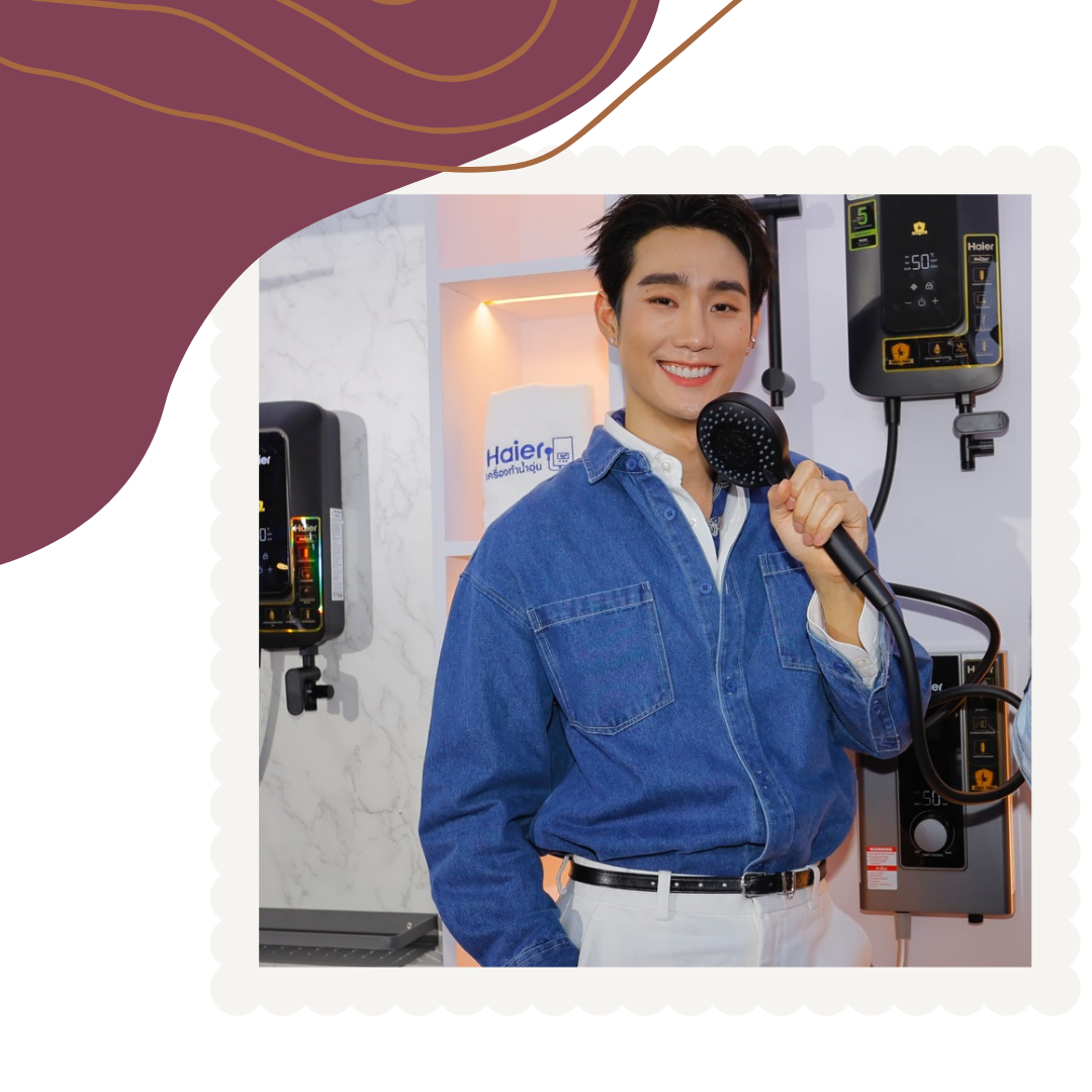 A moment captured by a fan of Force Jiratchapong Srisang