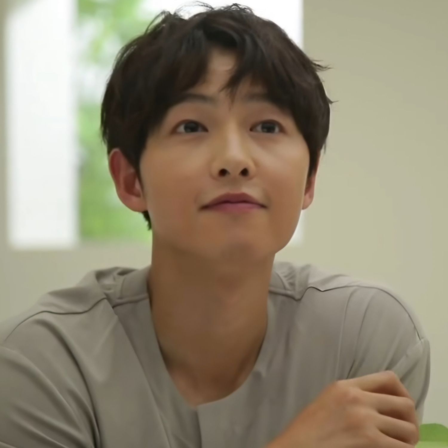 송중기 최근 활동샷