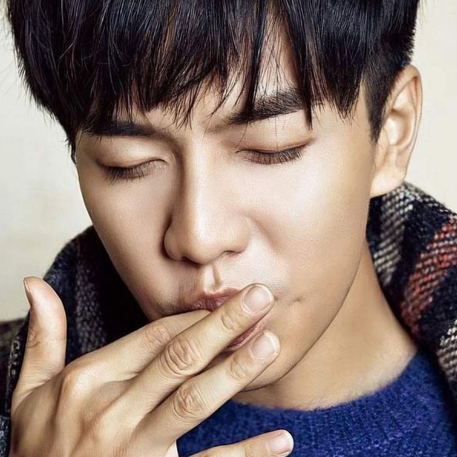 粉丝拍下的李升基瞬间