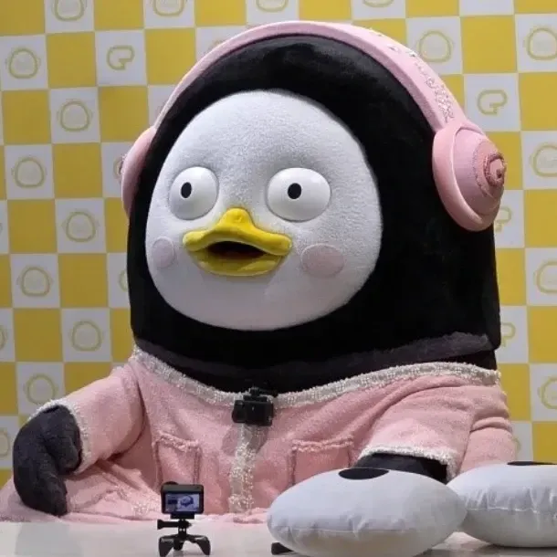 ペンスの最新写真