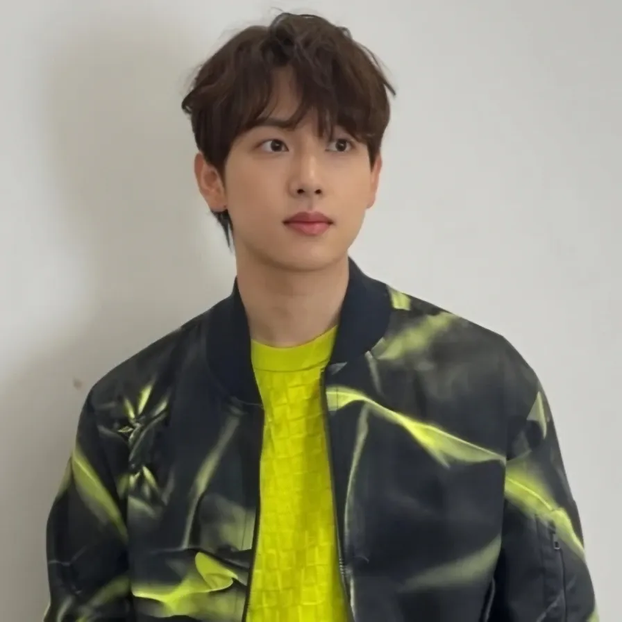 Behind-the-scenes cut of Yim Siwan