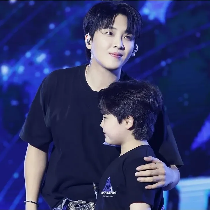 Behind-the-scenes cut of Hwang Yunsung