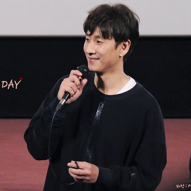 Latest photo of Lee Sunkyun