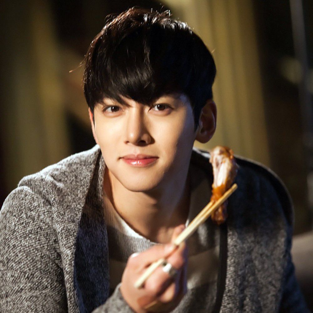 池昌旭的最新照片