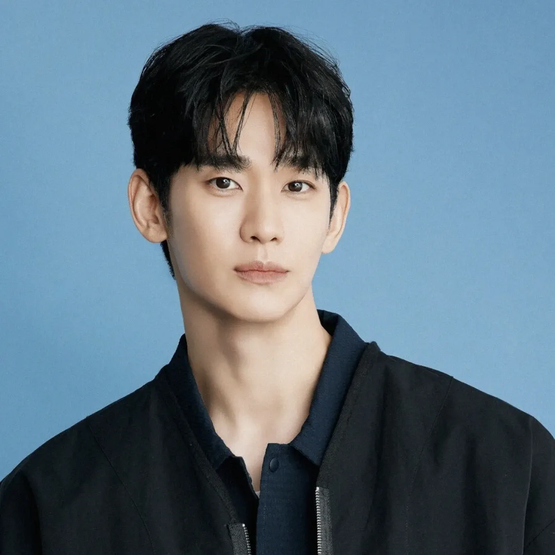 A moment captured by a fan of Kim Soohyun