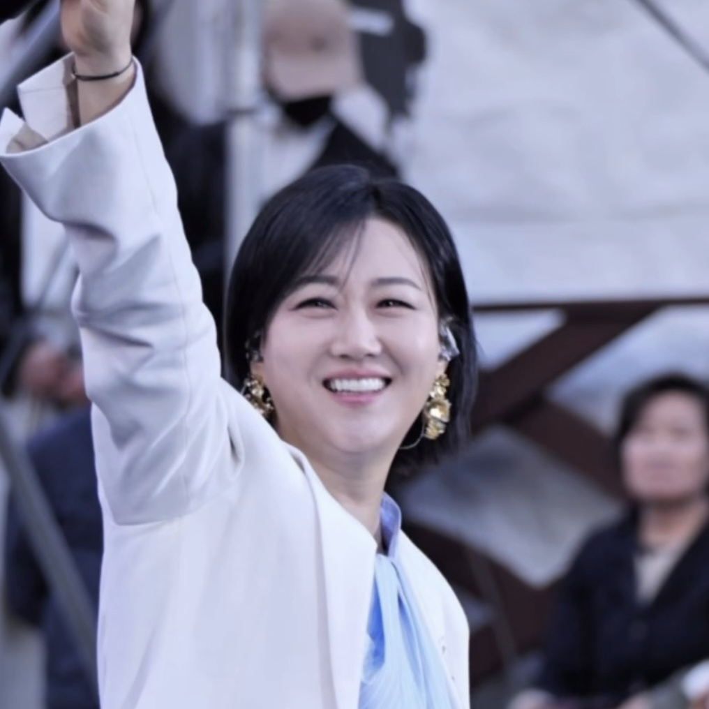 Latest photo of Jang Yoonjeong