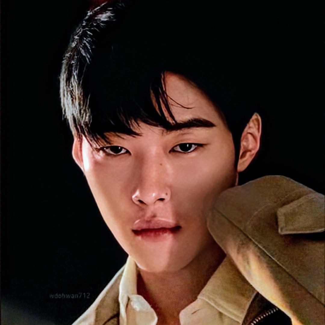 Behind-the-scenes cut of Woo Dohwan