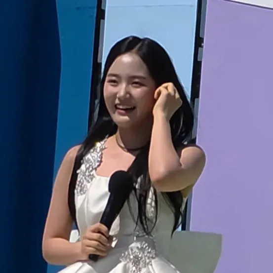 Momen yang diabadikan oleh penggemar Kim Taeyeon