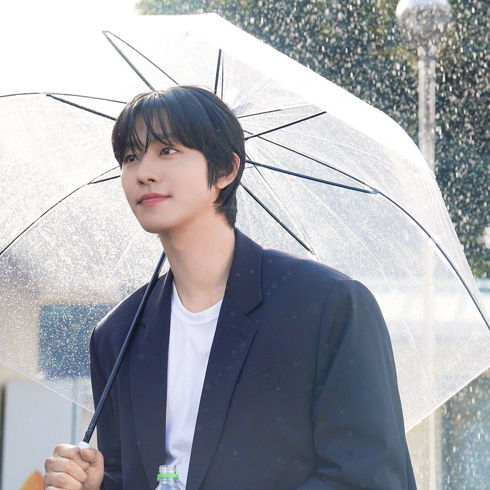 Recent activity shot of Ahn Hyoseop