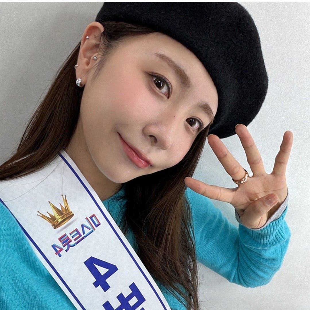 Behind-the-scenes cut of Huh Chanmi