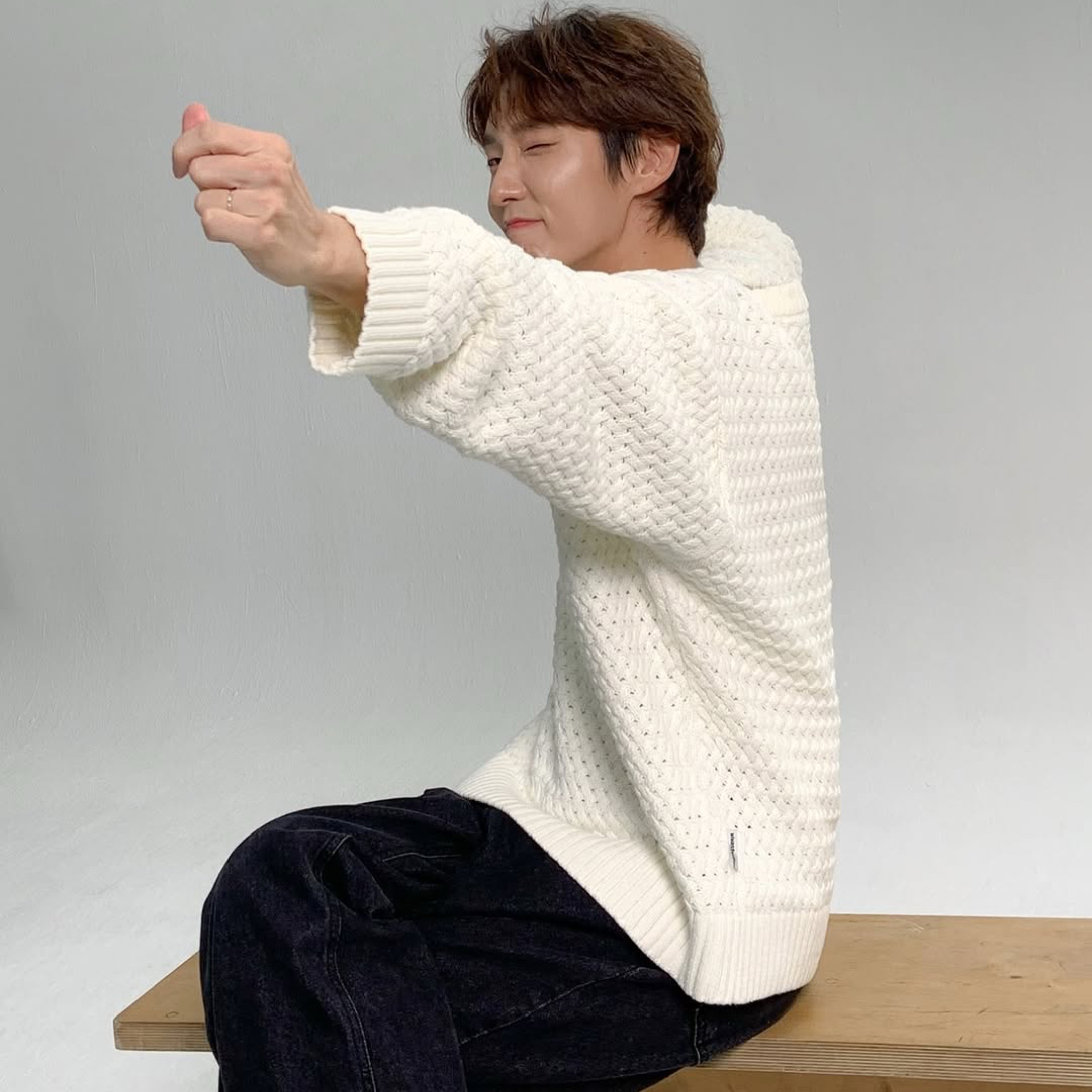 Latest photo of Lee Joongi