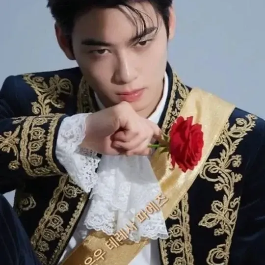 A moment captured by a fan of Cha Eunwoo