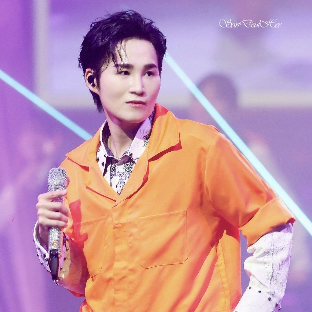 金熙栽的最新照片