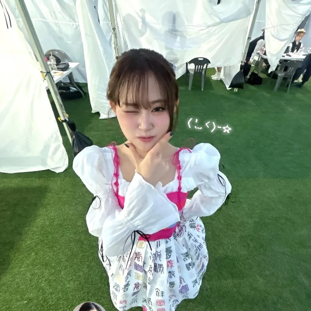 Cuplikan di balik layar dari Kim Dahyun