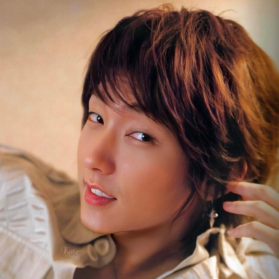 Latest photo of Lee Joongi