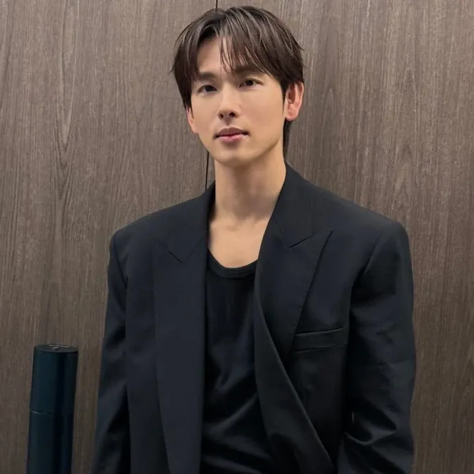Latest photo of Yim Siwan