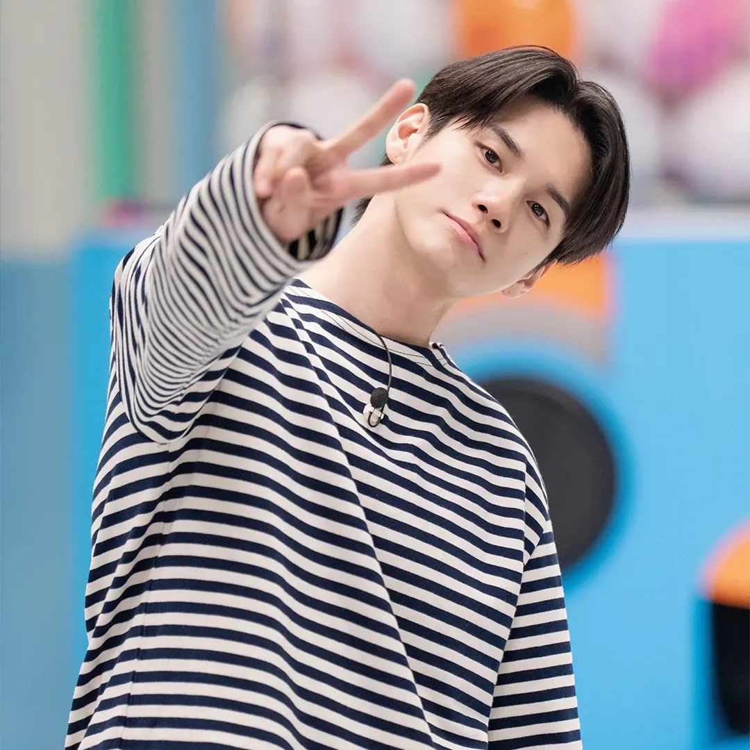 A moment captured by a fan of Ong Seongwu