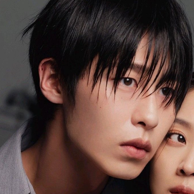 Recent activity shot of Lee Jaewook