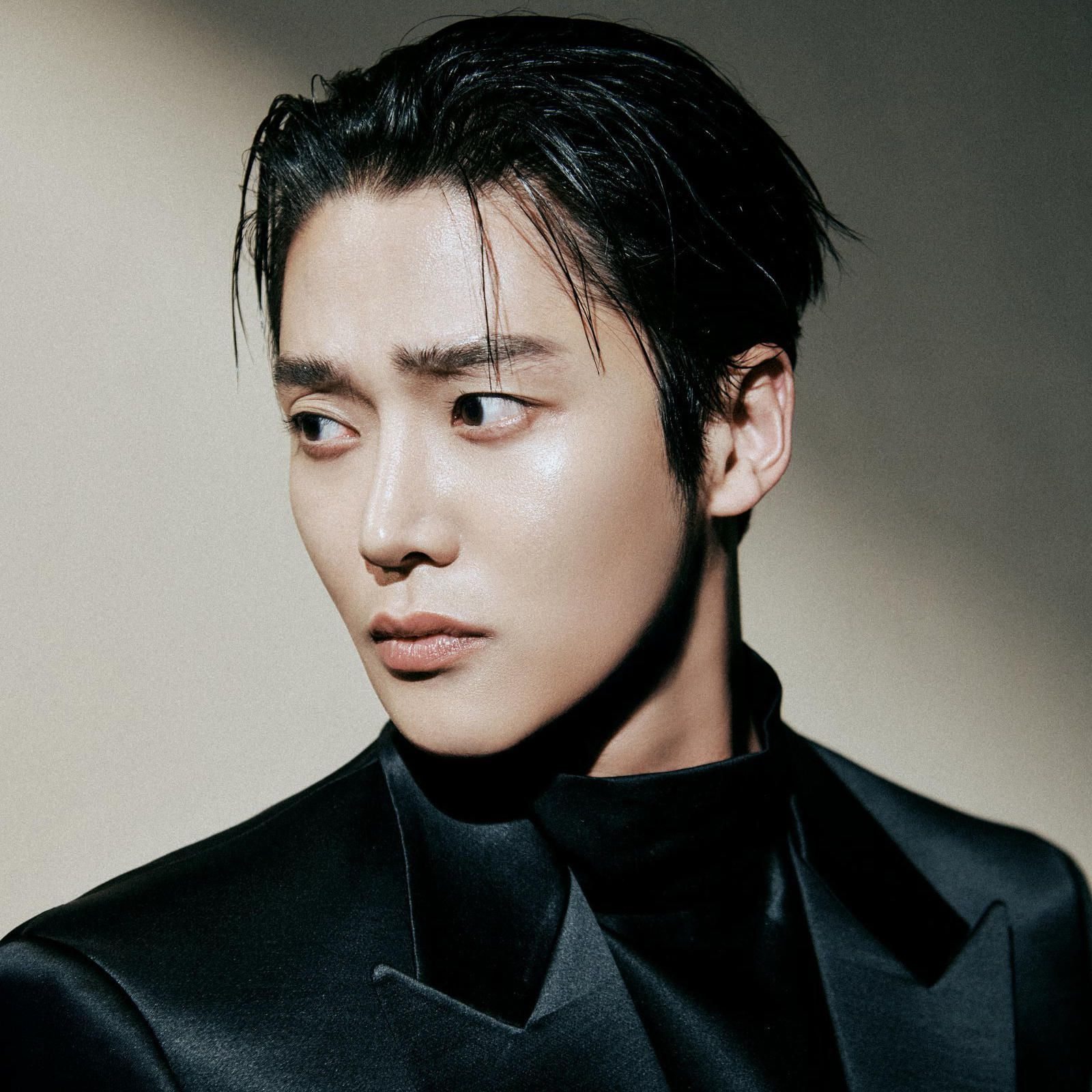 Foto terbaru dari Rowoon