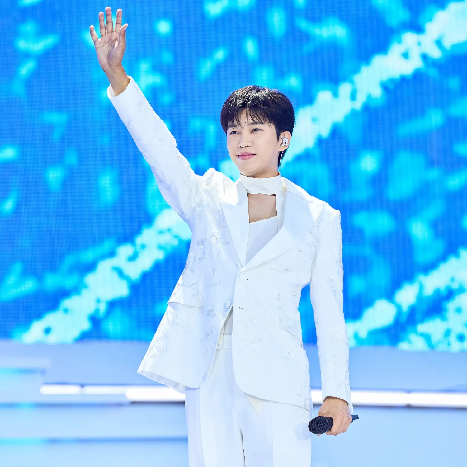 Cuplikan di balik layar dari Lim Youngwoong