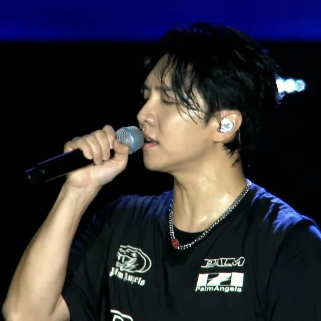 Cuplikan di balik layar dari Lee Seunggi