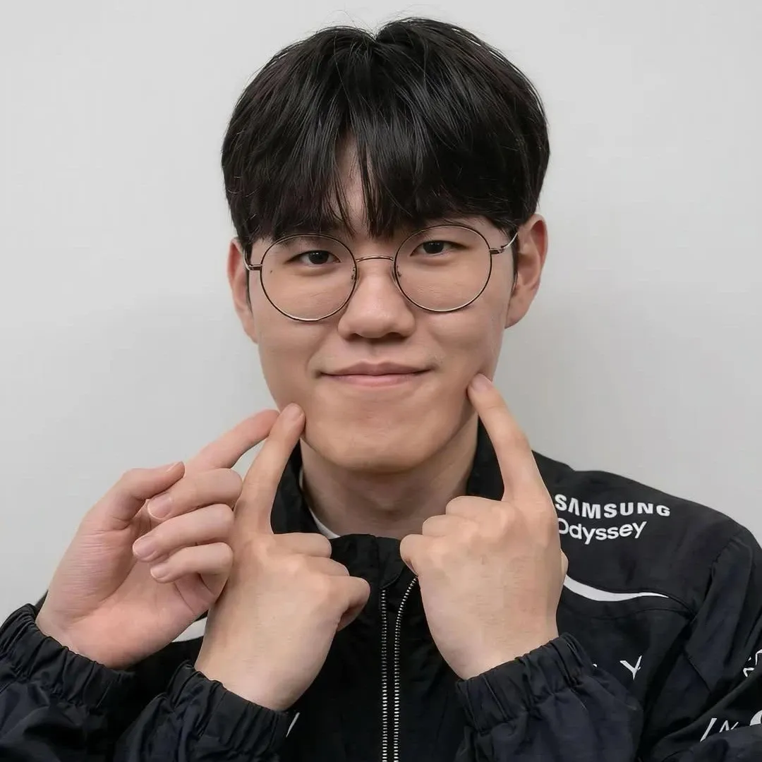 A moment captured by a fan of Oner