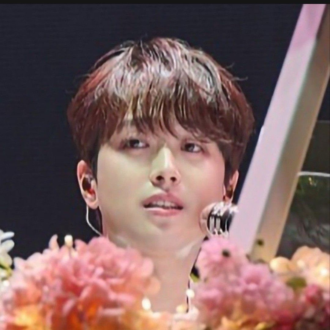 Foto kegiatan terbaru dari Lee Chanwon