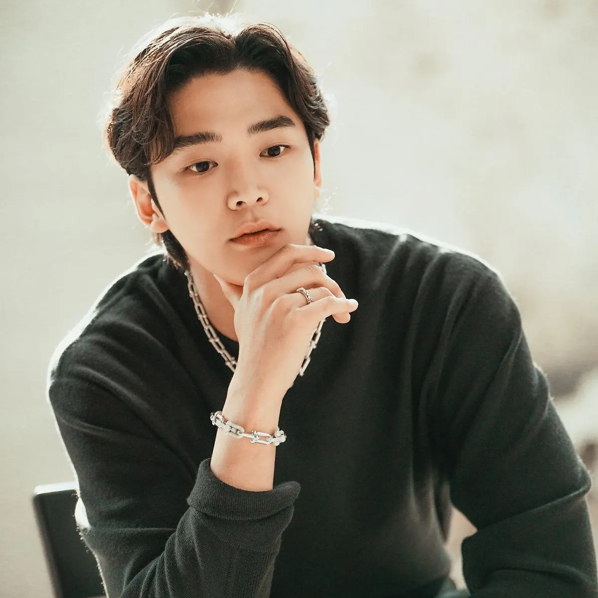 Momen yang diabadikan oleh penggemar Rowoon