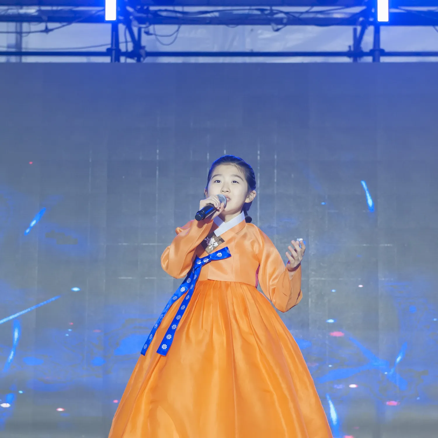 Latest photo of Yoon Yoonseo