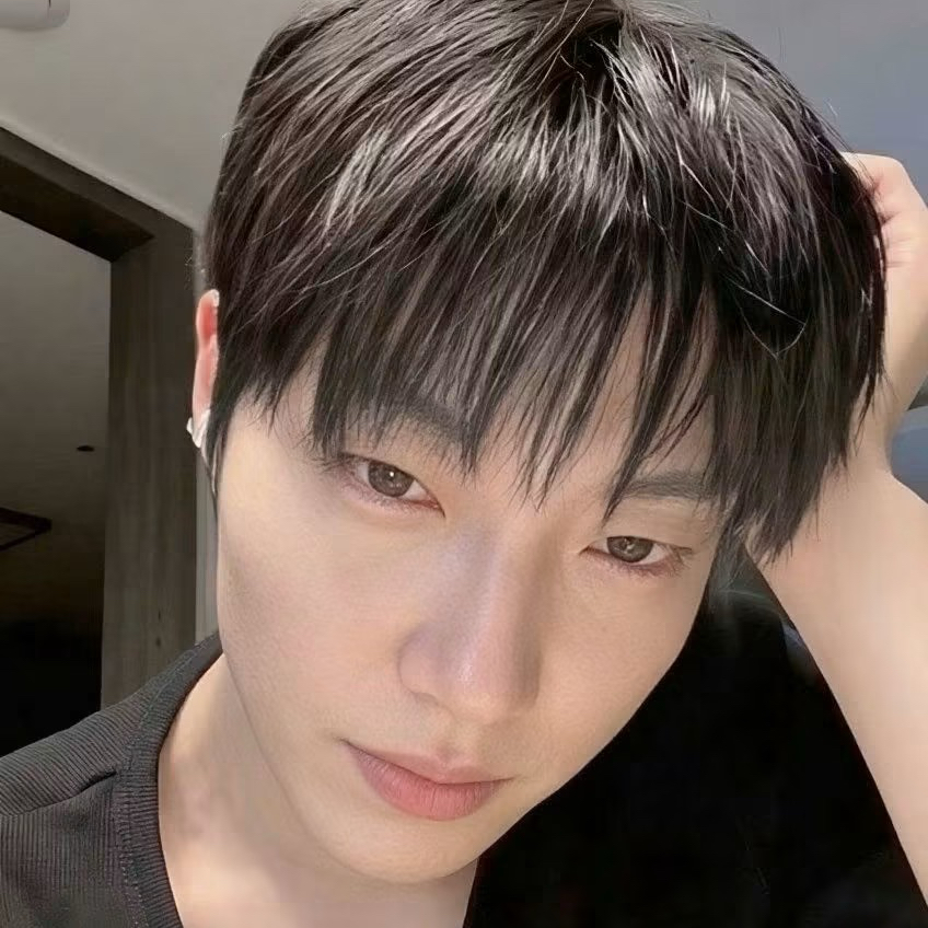 황인엽의 비하인드 컷