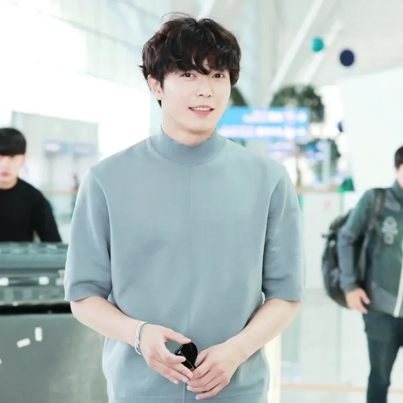 A moment captured by a fan of Kim Jaewook