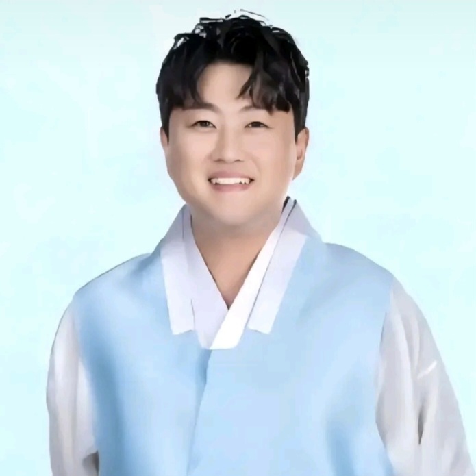 キム・ホジュンのビハインドカット