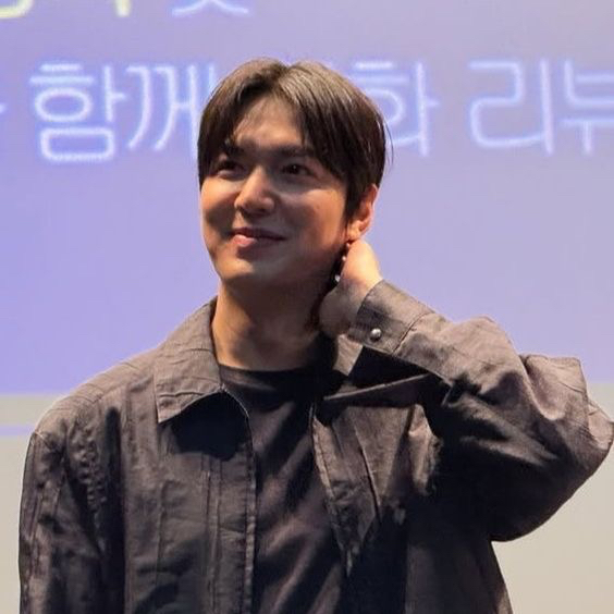 이민호 최근 활동샷