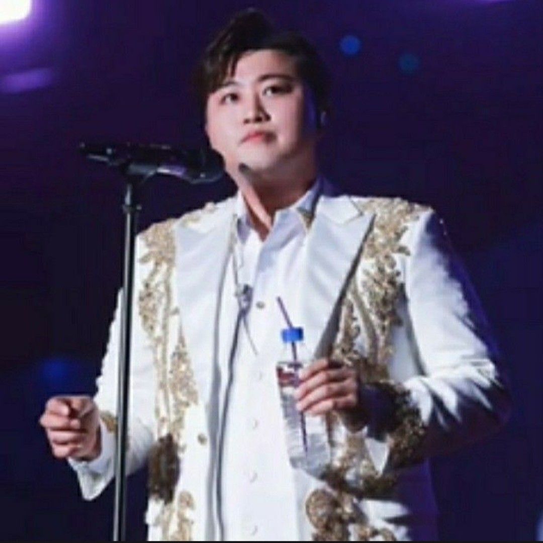 Recent activity shot of Kim Hojoong