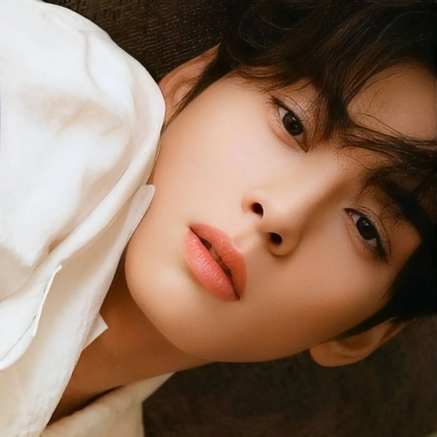 A moment captured by a fan of Cha Eunwoo
