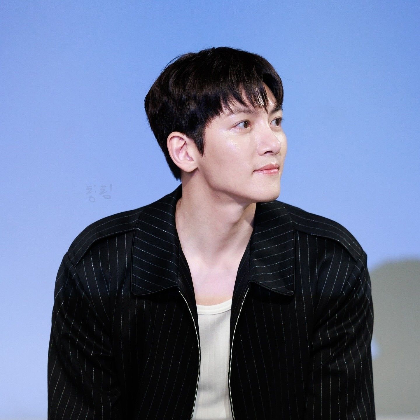 チ・チャンウクの最近の活動ショット