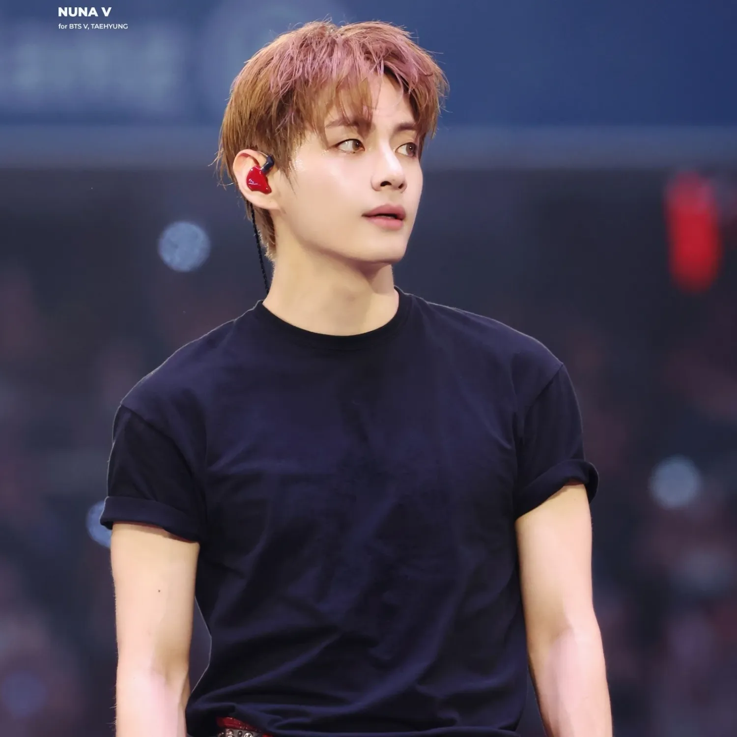 Recent activity shot of Kim Taehyung (V)