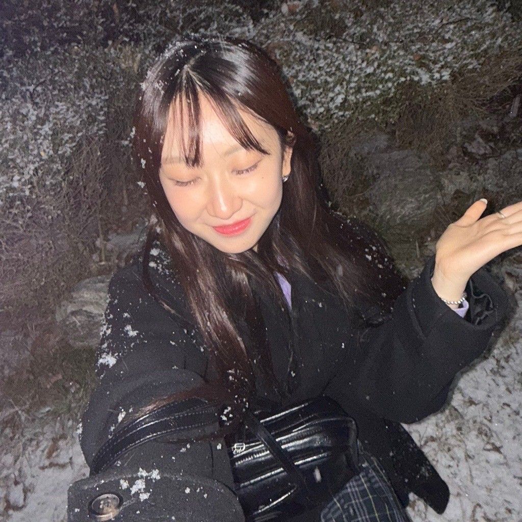 Foto terbaru dari Jeon Yujin