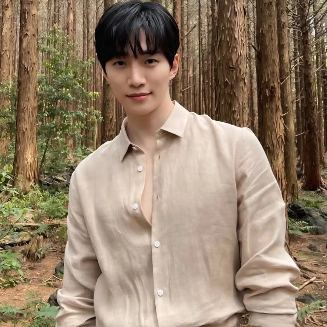 Foto terbaru dari Lee Junho