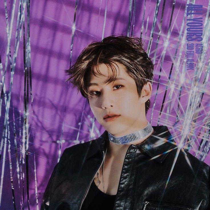 Latest photo of Cha Eunwoo