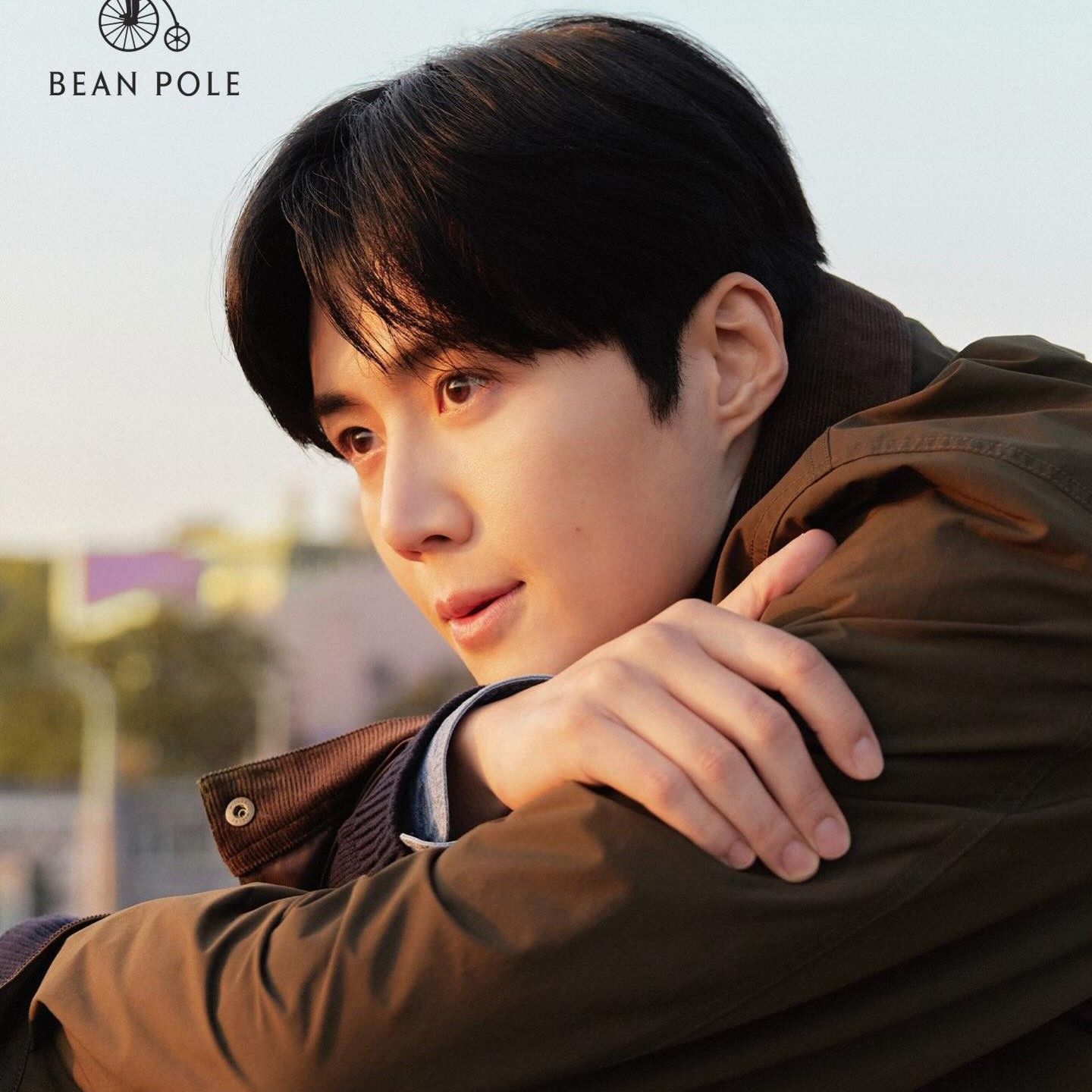 Behind-the-scenes cut of Kim Seonho