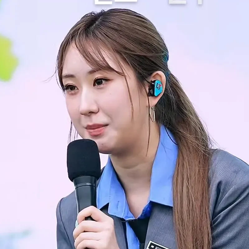 Momen yang diabadikan oleh penggemar Jeon Yujin