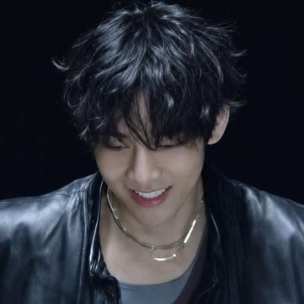 Latest photo of Kim Taehyung (V)