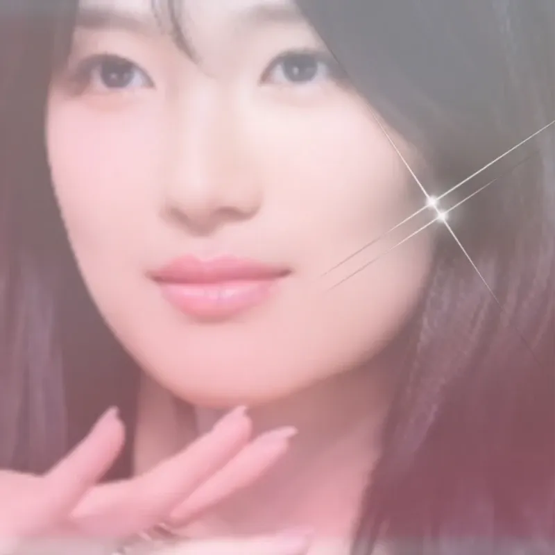 Behind-the-scenes cut of Kim Hyeyoon