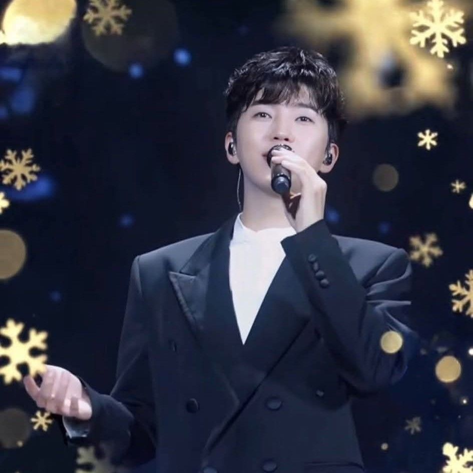 임영웅의 비하인드 컷